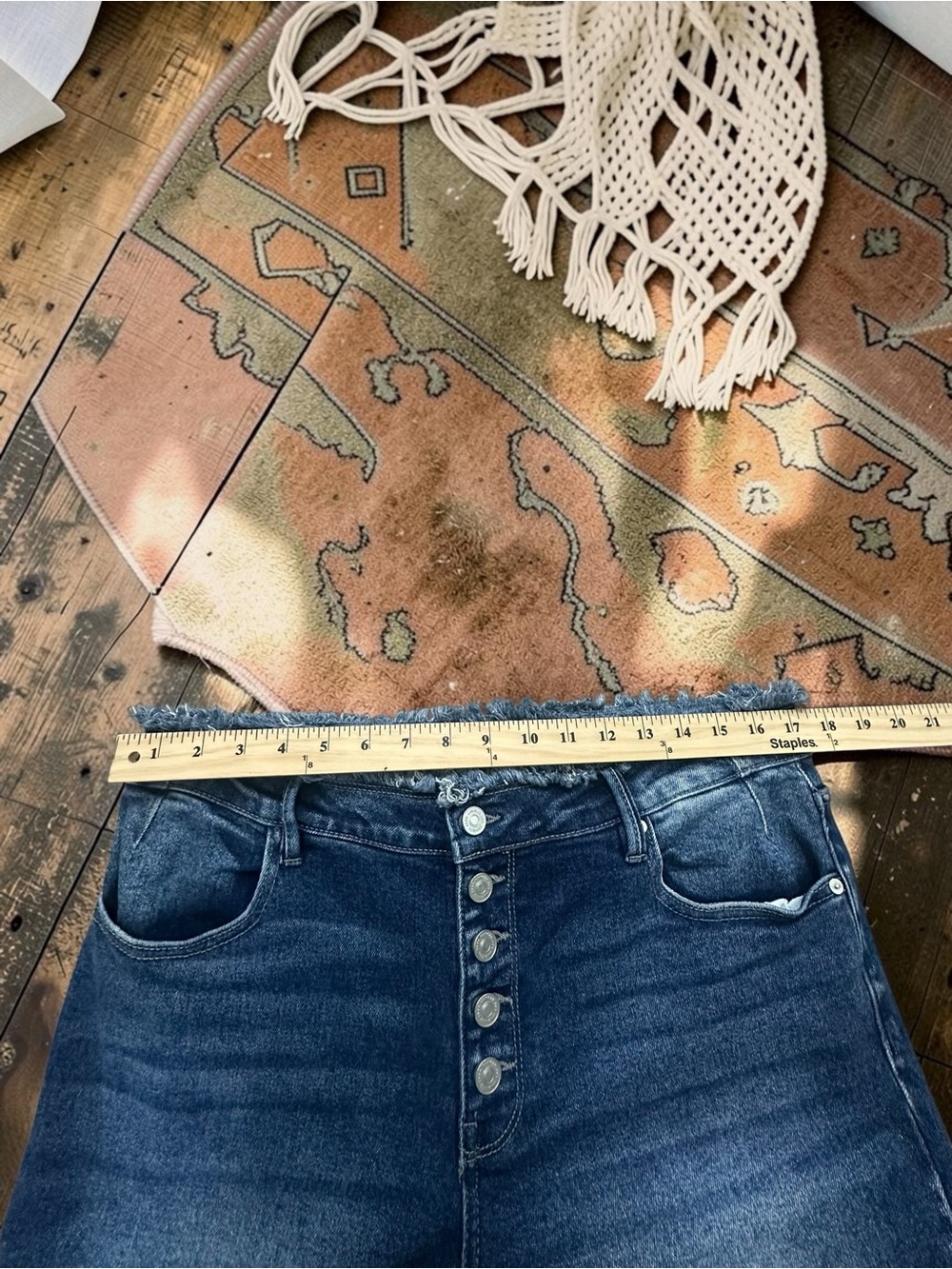Kancan Button Fly Flare Jeans. Size: 15 - Picture 6 of 12